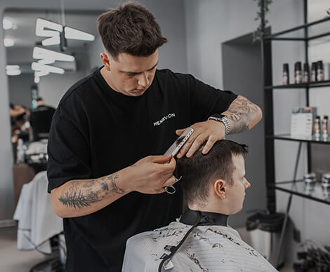 Jeden z našich barberů si vás převezme a postará se o vás